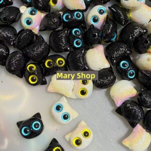 Nice Cute Cat Carving With Hole Charm Diy Carving